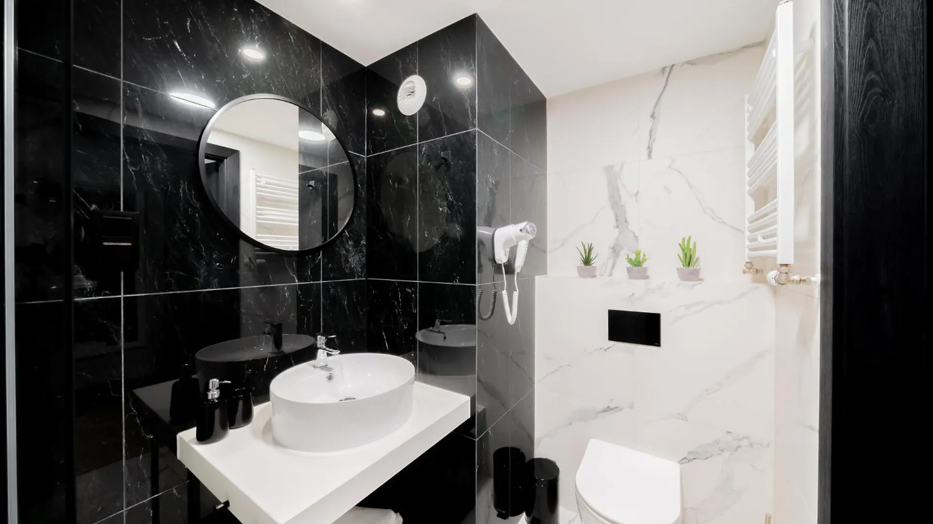 Lulu Apartments - Flora - Apartament Z Klimatyzacja , Solny Resort Kolobrzeg